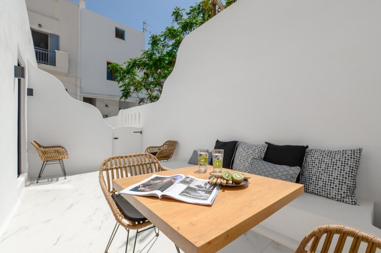 Diadema Apartments In The Town Naxos City Екстериор снимка